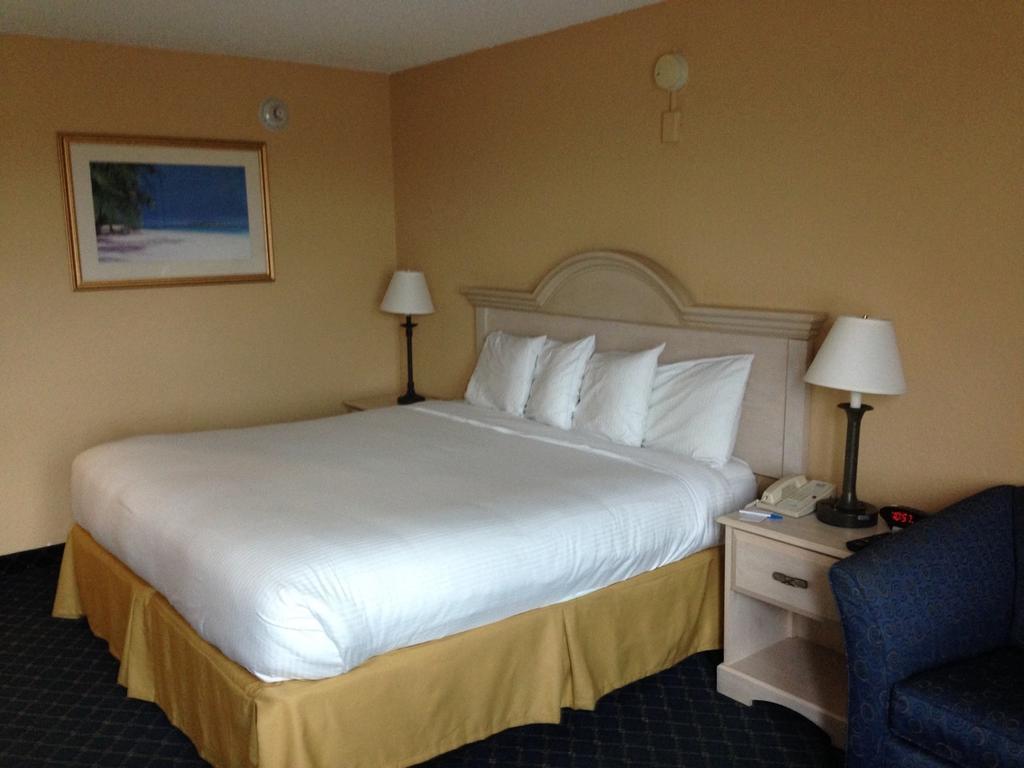 Hotel The At