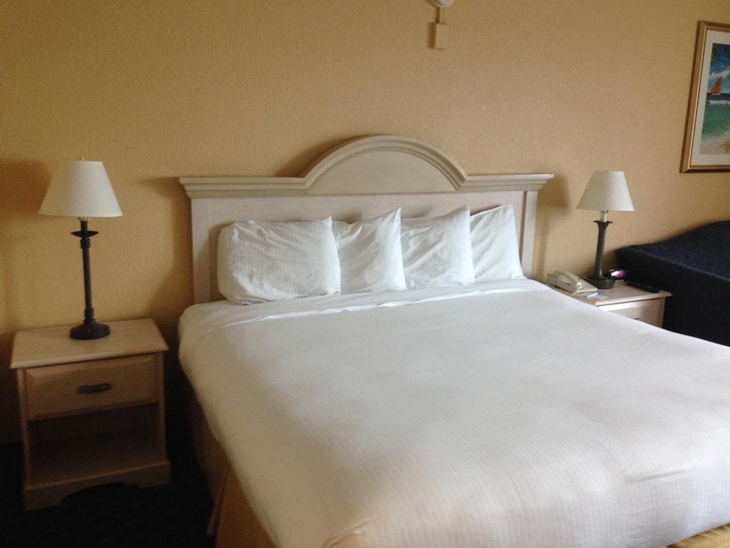 The At Hotel Boynton Beach